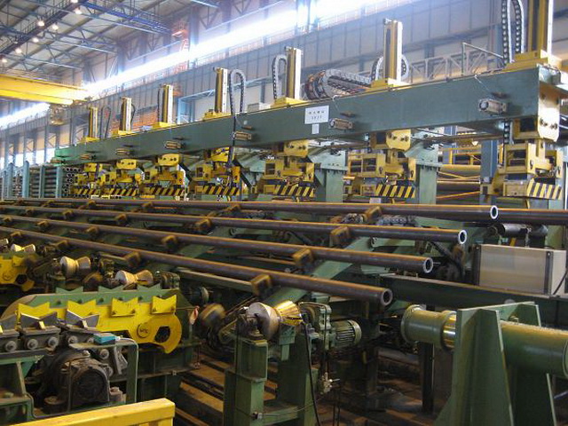 西安无缝钢管厂家生产线